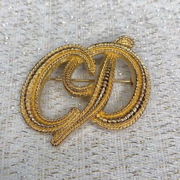 Dior Jewelry - Vintage Dior Script Logo CD Brooch Pin Gold Tone
